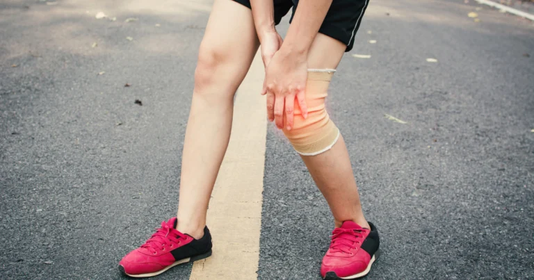 How to Start Working Out Again After a Knee Injury